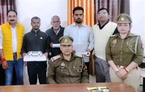 Varanasi Crime टायर कंपनी से धोखाधड़ी करने वाले गिरफ्तार फ्रेंचाइजी