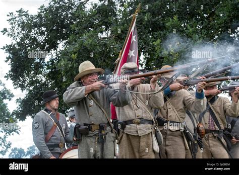 Confederate battlefield hi-res stock photography and images - Alamy