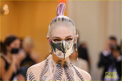 Photo: grimes carries sword metal mask met gala 07 | Photo 4622870 ...