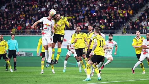 F R Leipzig Dortmund Fliegt Aus Dem Pokal Abendzeitung M Nchen