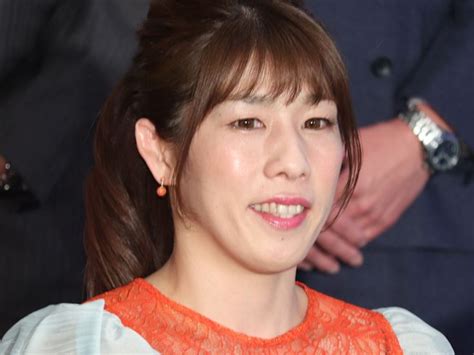 吉田沙保里、女優・白石麻衣に独特な護身術を伝授「タックルと見せかけて昇龍拳」 エンタメ ニュース ｜クランクイン！