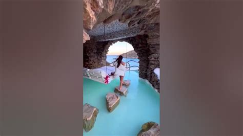 📍Calilo hotel, Greece 🎥: @juliagal_ @arlovestory999 - YouTube