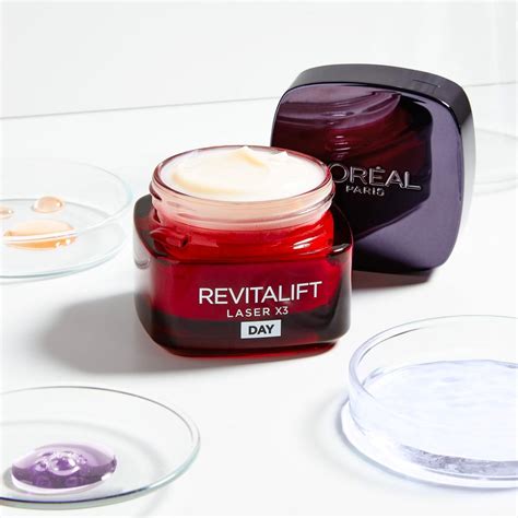 L Or Al Paris Revitalift Laser X Day Cream Poklon Set Dnevna Krema Za