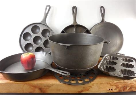 Vintage And Antique Used Kitchenware Cookware Store Shop Buy Pots