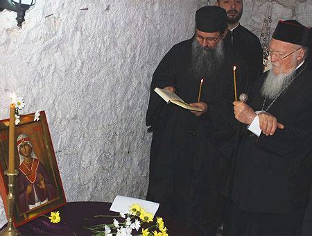 Ceremonia Religiosa Ortodoxa En Turqu A En Honor A Santa B Rbara