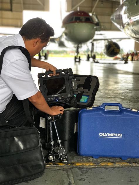 Ingenieros Especialistas LOS REGLAMENTOS AERONÁUTICOS LATINOAMERICANOS