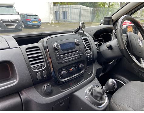 Vauxhall Vivaro Upgraded With Pioneer Sph Da Dab Carplay