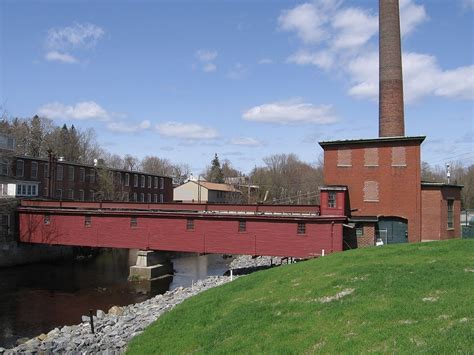 Photo Moosup Footbridge 02 Plainfield Moosup Wauregan