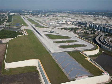 Fort Lauderdale Airport Arolacaidan