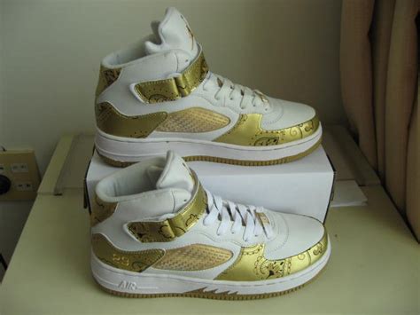 Men jordan Fusions Gold and White