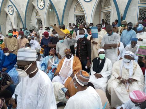 Photos Zeyda Fatoumata Zahra Inhum E C T De Son P Re Cheikh Al