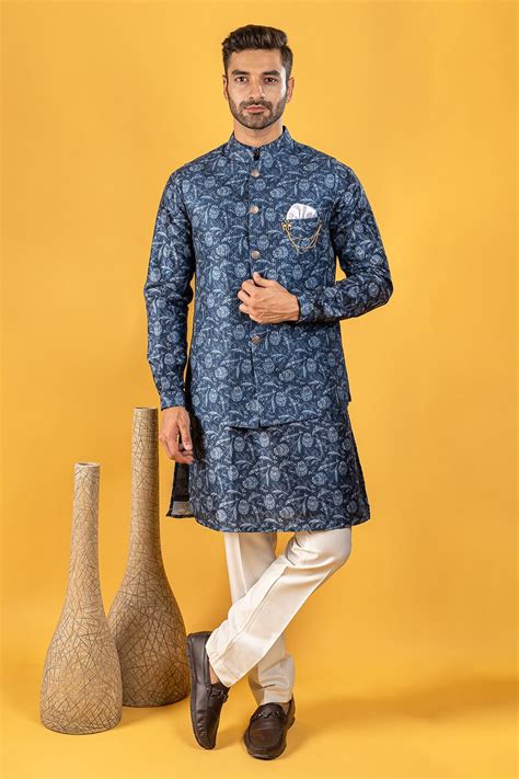 Buy Blue Silk Printed Floral Bundi And Kurta Set For Men By Soniya G