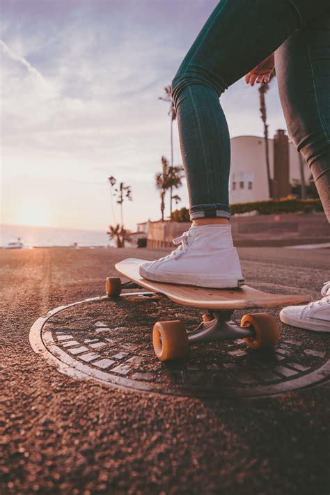 Longboard Wallpapers 4k Hd Longboard Backgrounds On Wallpaperbat