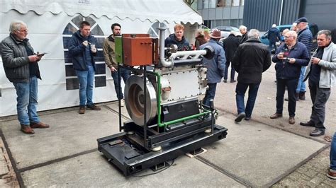 Drukte Tijdens Open Dag Stichting Historische Verbrandingsmotoren