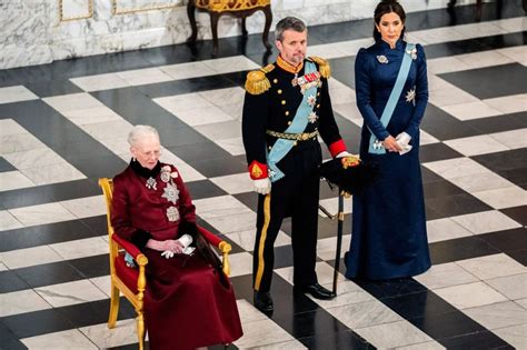 Королева Дании Маргрете II отреклась от трона - Лента новостей Бердянска