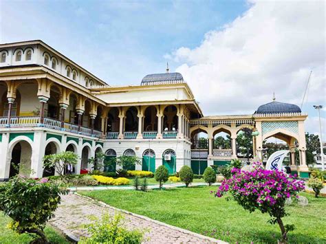 Istana Maimun Medan Wisata Sejarah Mulai Dari Putri Hijau Hingga