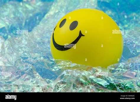 Happy yellow smiley face Stock Photo - Alamy