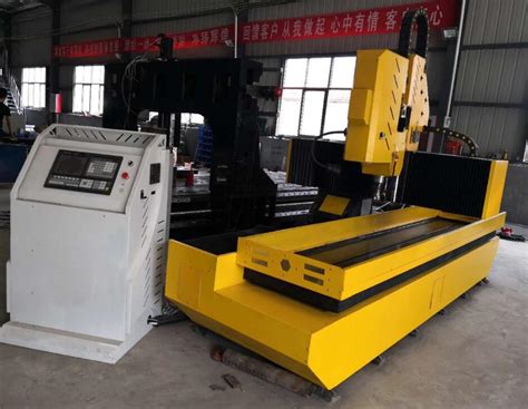 Cnc Drilling And Milling Machine For Aluminium Extrusion Processing