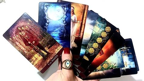 Tem Algu M Afastado De Voc Que Est Tendo Uma Grande Li O Tarot