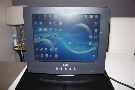 Dell 15 inch monitor. Works fine. | in Durham, County Durham | Gumtree