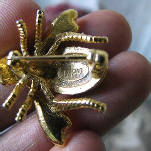 Joan Rivers Bee Brooch, Vintage Bee Brooch, Vintage Bee Pin, Rhinestone ...