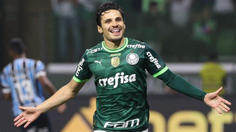 Palmeiras Midfielder Raphael Veiga A Low Cost Option For Barcelona