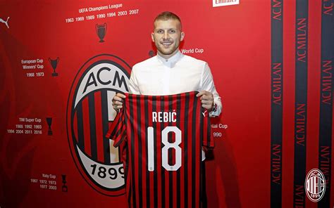 Official Andre Rebic Signs Permanently For Ac Milan