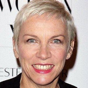 Annie Lennox - Age, Family, Bio | Famous Birthdays