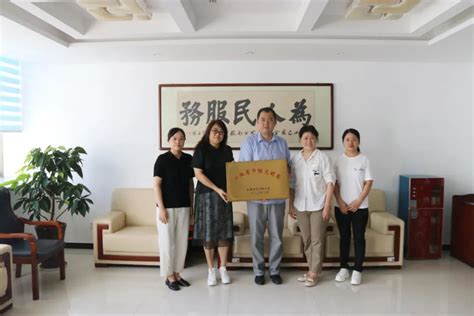 安庆市妇联督导省妇女创业转移支付资金项目建设并开展“送奖到基层”活动澎湃号·政务澎湃新闻 The Paper