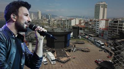 Zmir De Tarkan N Eyl L De Konser Verece I Sahne Y K Ld