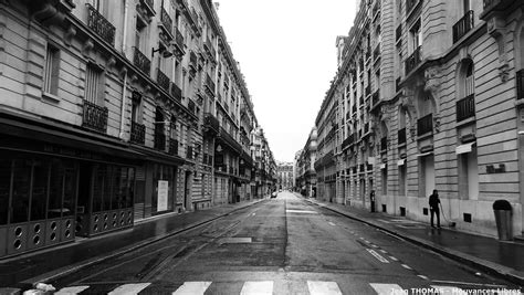 Rues déserte Paris 1 copie Mouvances Libres Flickr