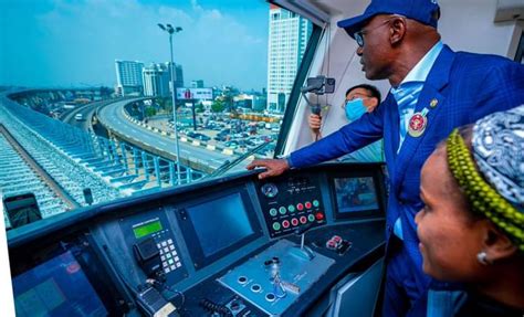 Sanwo Olu Unveils Lagos Blue Line Rail Photos The Editorial