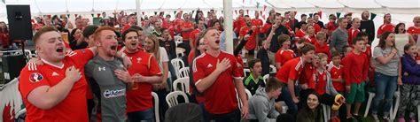 Fans In North Wales Enjoy Euro 2016 North Wales Live