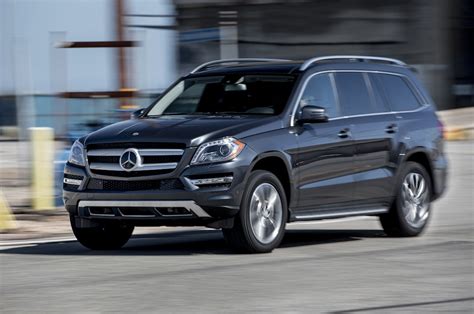 2015 Mercedes Benz Gl450 4matic First Test Motor Trend