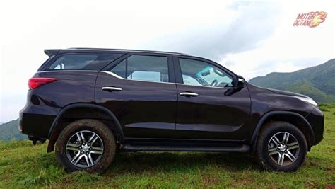 Toyota Fortuner Vs Isuzu MUX Comparison MotorOctane