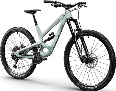 Yt Industries Capra Pro Specs Comparisons Reviews Spokes