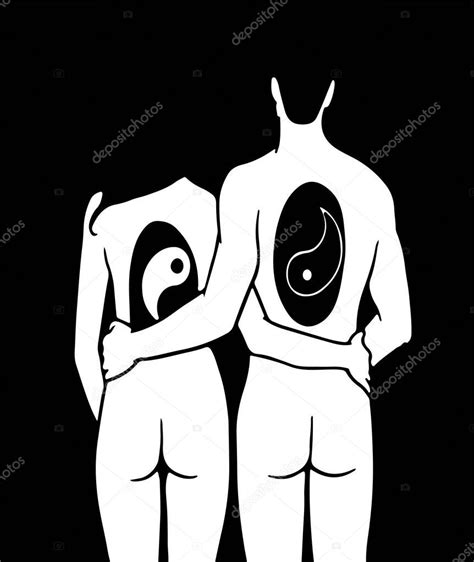 vista trasera de pareja desnuda abrazándose con signos de Yin Yang en