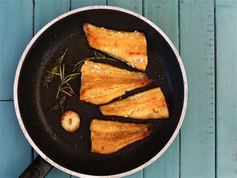 Pan Fried Haddock Recipes Uk | Deporecipe.co