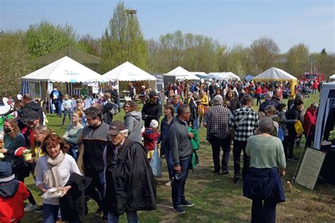 Nabu Artenschutzzentrum L Dt Zum Storchenfest Am April Ein Zu