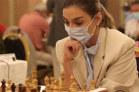 Leaders Of The Capablanca Memorial Chess Tournament Consolidate Their