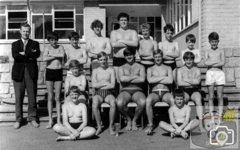 Swimming Team 1968 | Picture Penzance archives