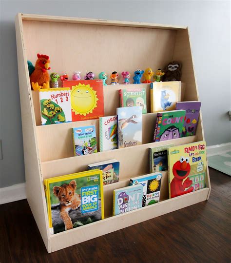 Front Facing Bookshelf - Bookshelf Camp