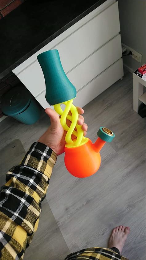 Stl File Hd Bong 🌪️・3d Printable Model To Download・cults