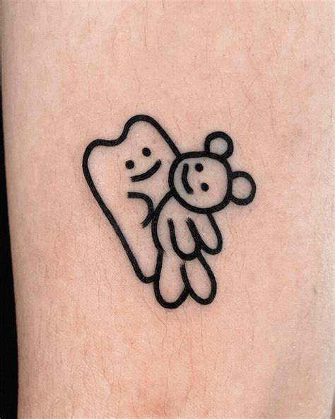 11+ Bear Tattoo Outline Ideas That Will Blow Your Mind! - alexie