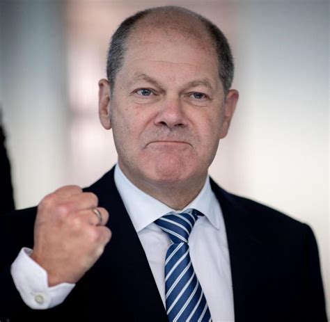 Olaf Scholz Gr E Und Gewicht