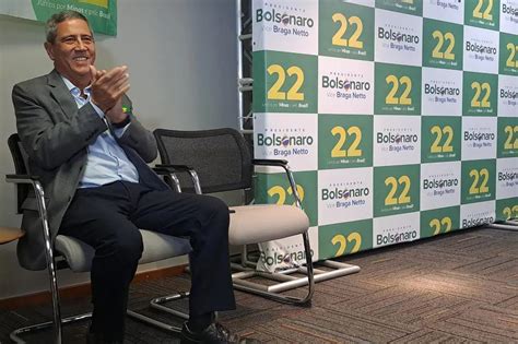 Portal Capara Candidato A Vice Presidente Bolsonaro Braga Netto