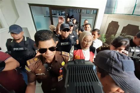 Jelang Sidang Putusan Ratna Sarumpaet Berharap Keadilan Dari Hakim