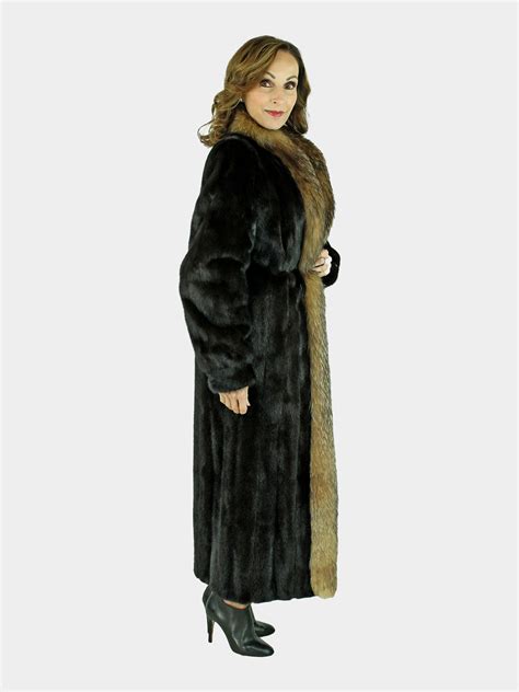 Ranch Mink Fur Coat With Fox Tuxedo Front Estate Furs