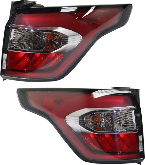 Evan Fischer Driver And Passenger Side Outer Tail Light Set Of 2 Compatible With