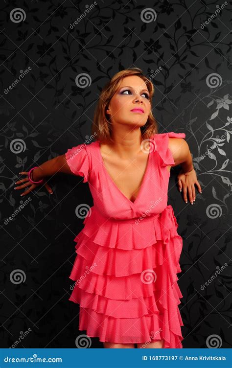 Blonde Girl In A Pink Dress In The Studio Stock Image Image Of Elegance Makeup 168773197